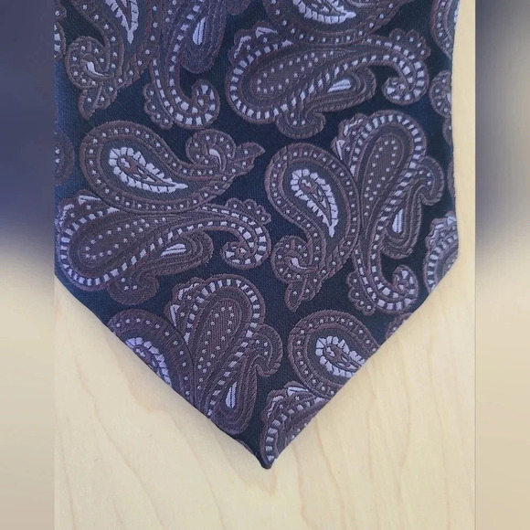 2/30$ CHERESKIN Purple and navy Paisley  tie, men's necktie - Picture 4 of 10